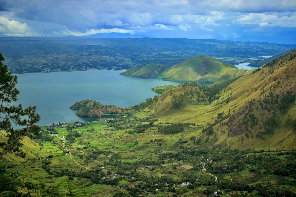 Best Time to Get Married in Sumba: Season & Weather